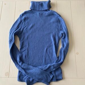 american eagle turtleneck top